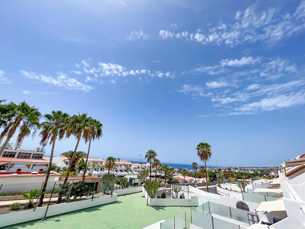 Apartments Island Village Heights Адехе Экстерьер фото