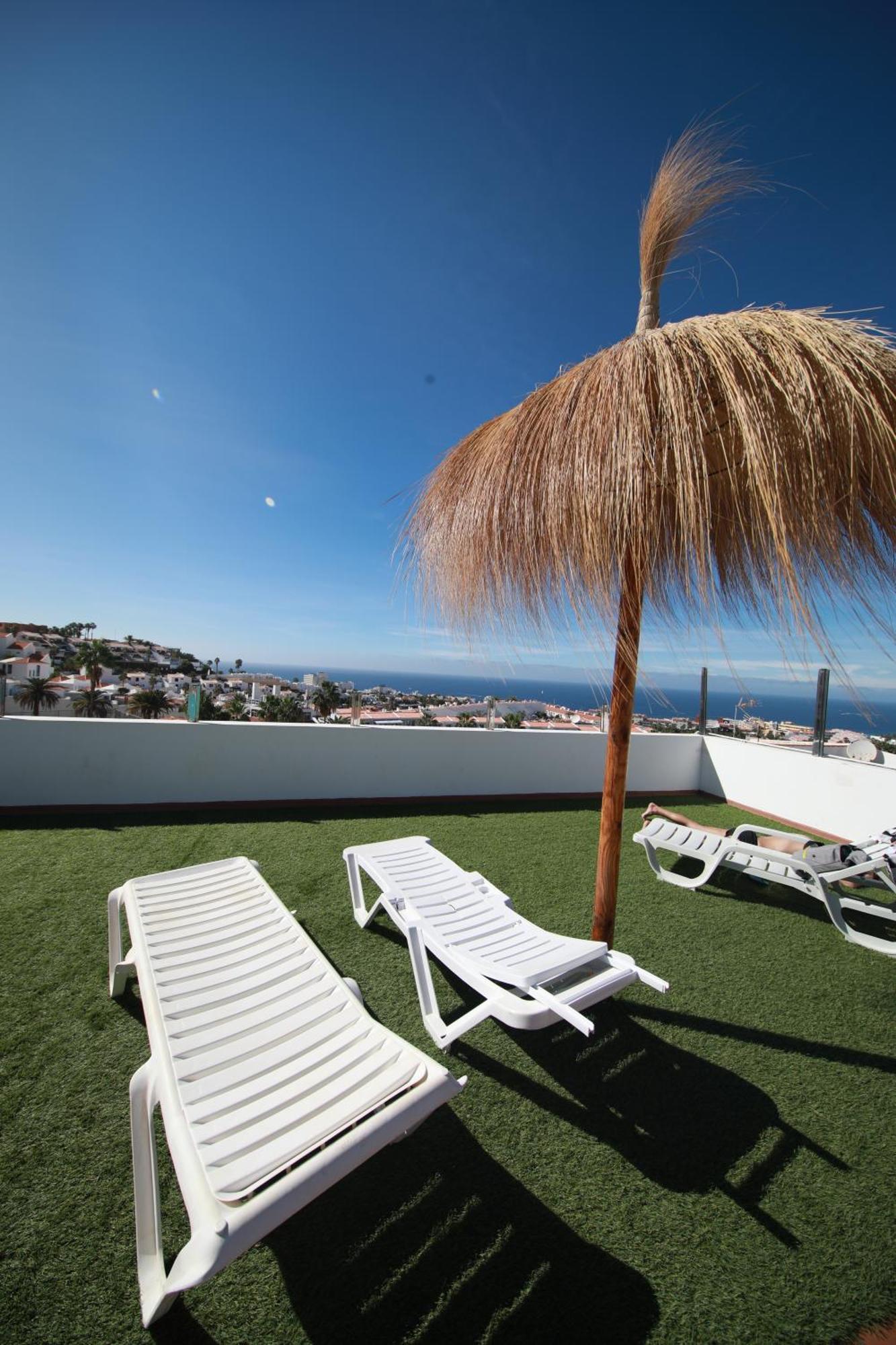Apartments Island Village Heights Адехе Экстерьер фото