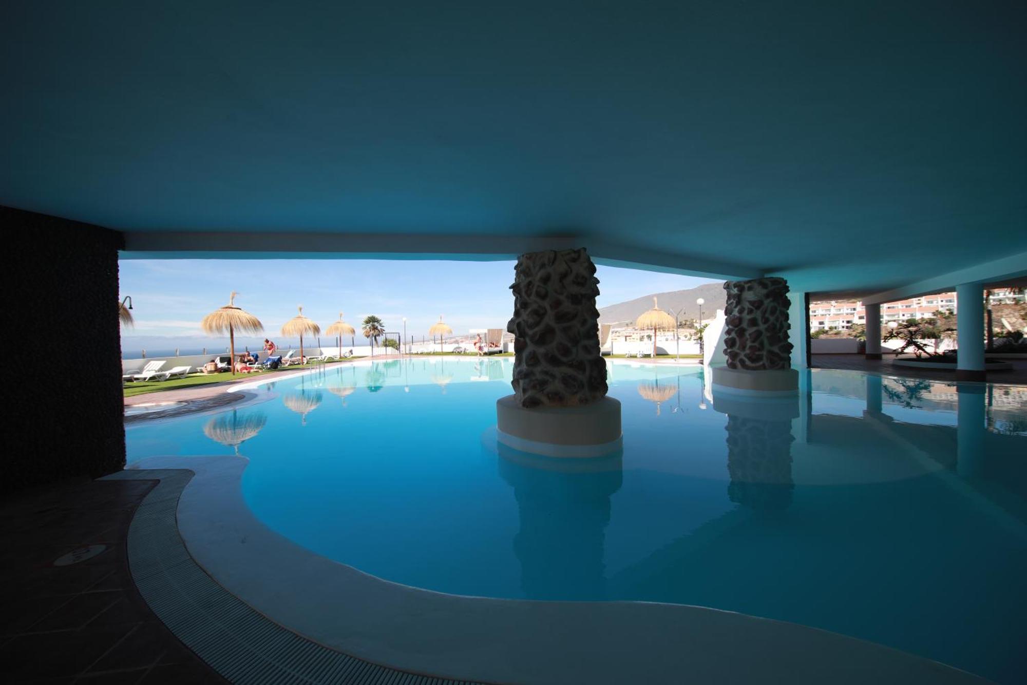 Apartments Island Village Heights Адехе Экстерьер фото