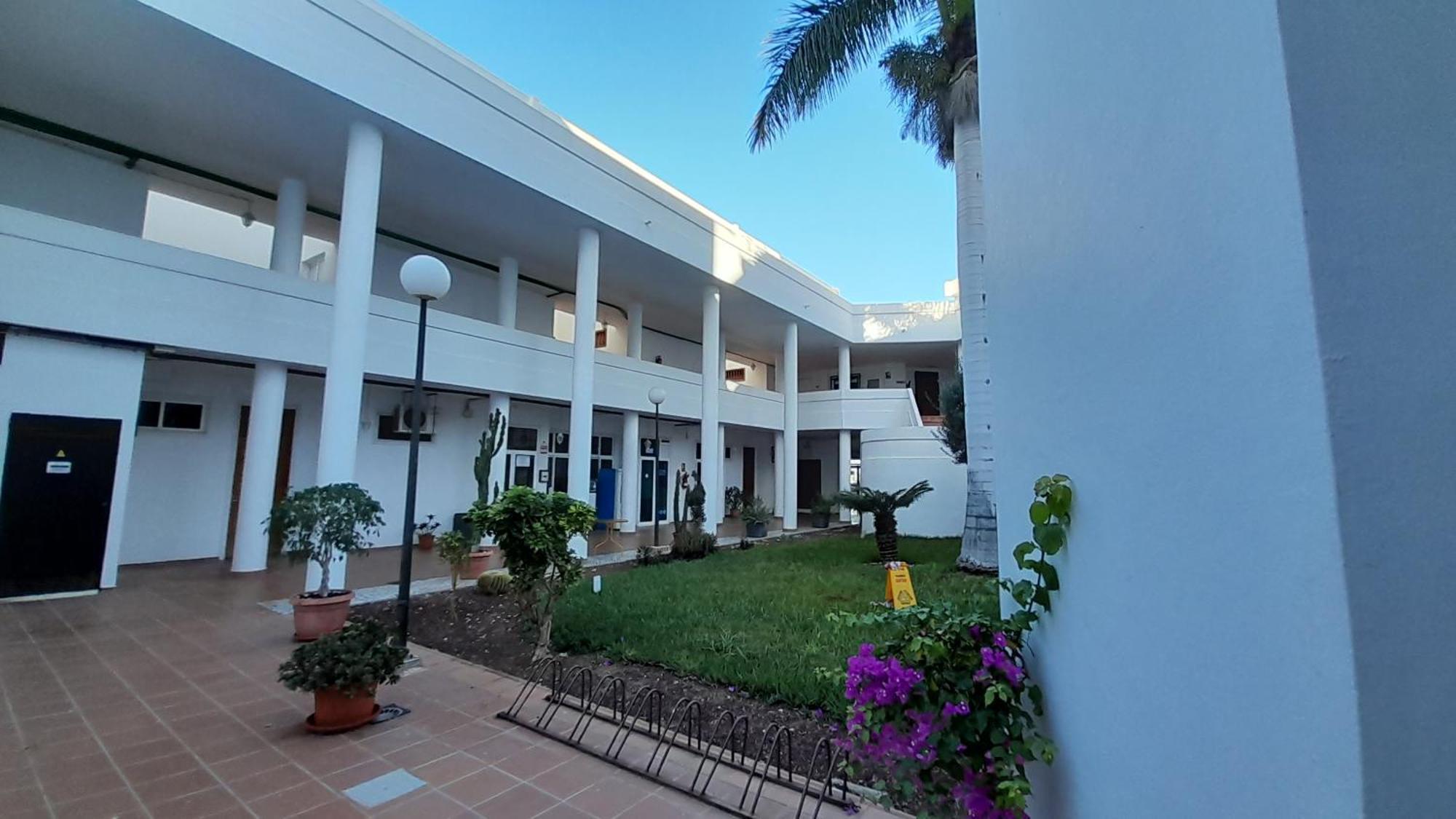 Apartments Island Village Heights Адехе Экстерьер фото
