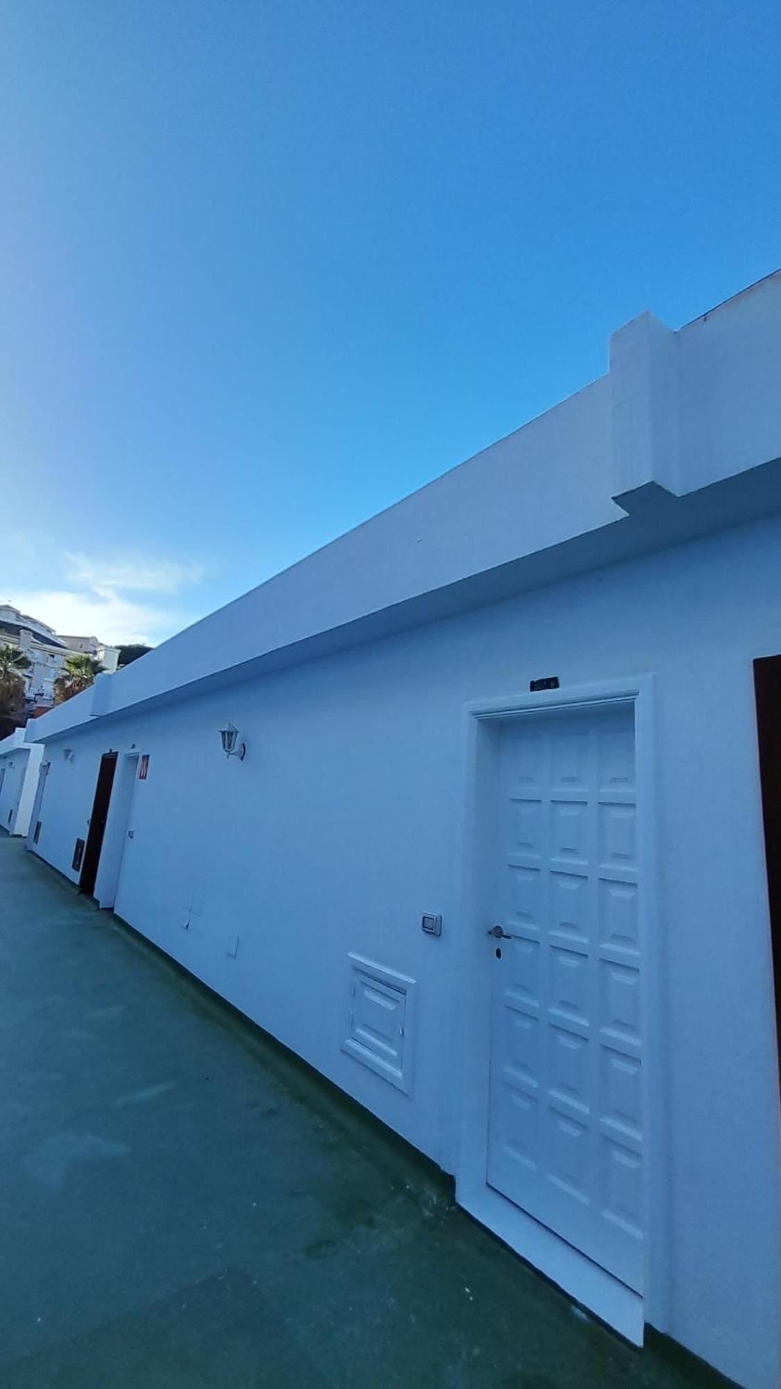 Apartments Island Village Heights Адехе Экстерьер фото